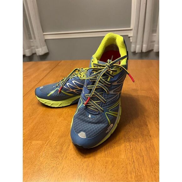 The North Face ultra equity running shoes Gore-Tex Vibram Soles Women’s 8.5 - Picture 2 of 10